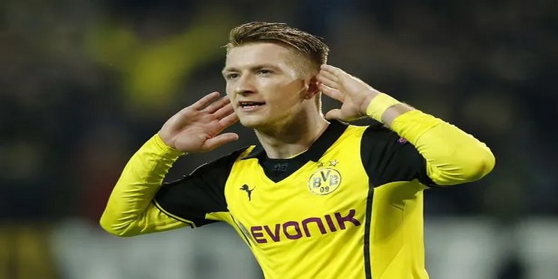 Marco Reus  là cầu thủ đẹp trai nhất thế giới với vẻ ngoài lịch lãm