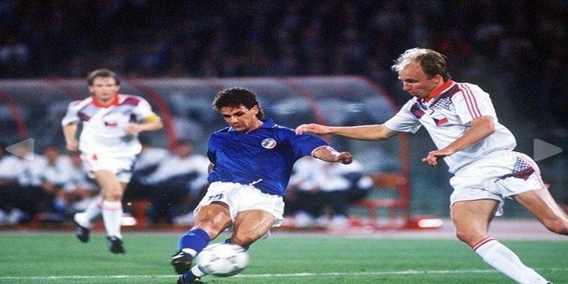 Những bàn thắng đẹp nhất mọi thời đại được cập nhật mới nhất Rivaldo đã ghi một cú hattrick bùng nổ trong trận đối đầu với Valencia