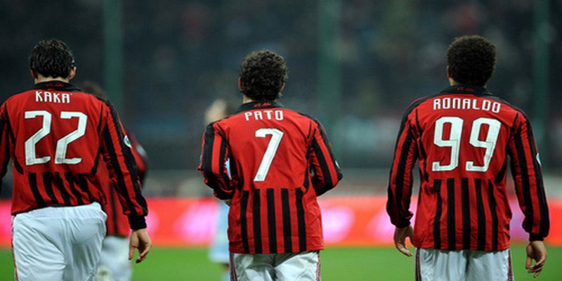 Số áo cầu thủ từ 1 đến 99 mang ý nghĩa vô cùng đặc biệt