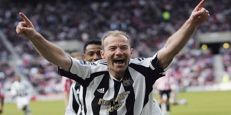 Alan Shearer lọt top bàn thắng Ngoại hạng Anh